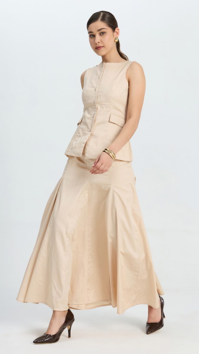 Beige co-ord set for a put-together summer styling ideas